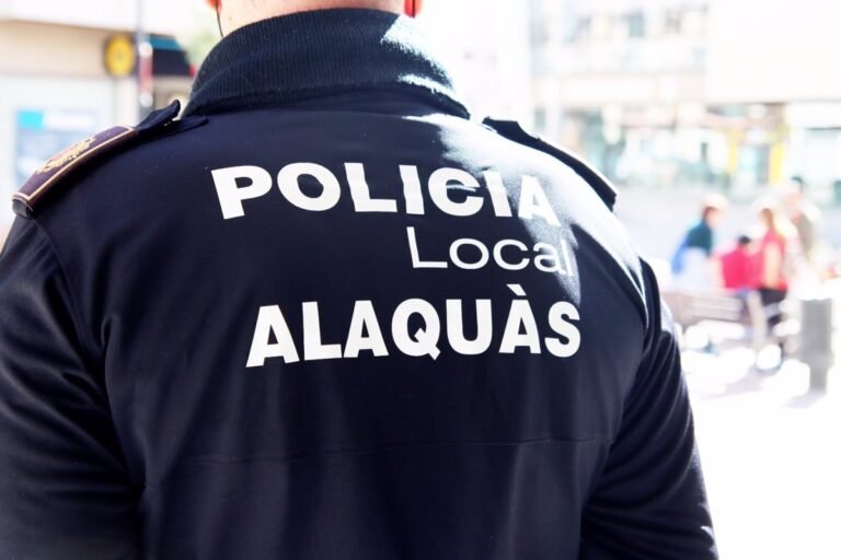 Mujer-arrestada-por-incendio-en-vivienda-de-Alaquas.jpg
