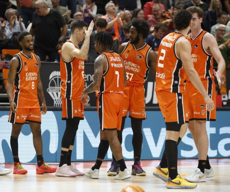 1737146741_Club-de-Baloncesto-Valencia.jpg