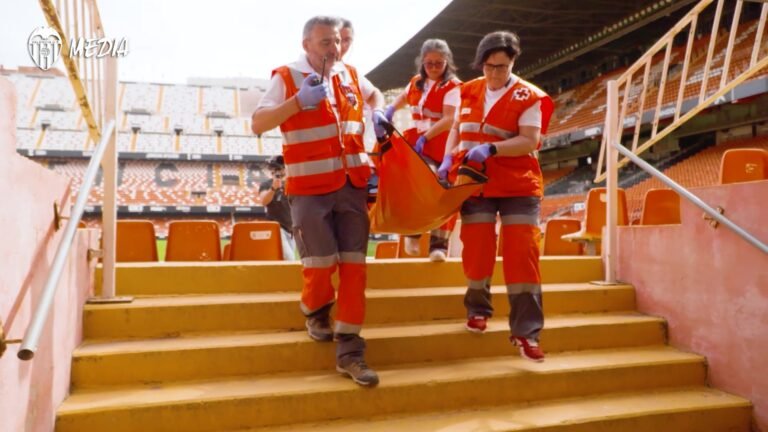 Simulacro-de-emergencias-realizado-por-el-Valencia-CF-en-el.jpg