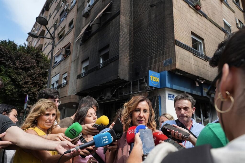 El-Ayuntamiento-de-Valencia-ordena-desalojo-forzoso-de-seis-pisos.jpg