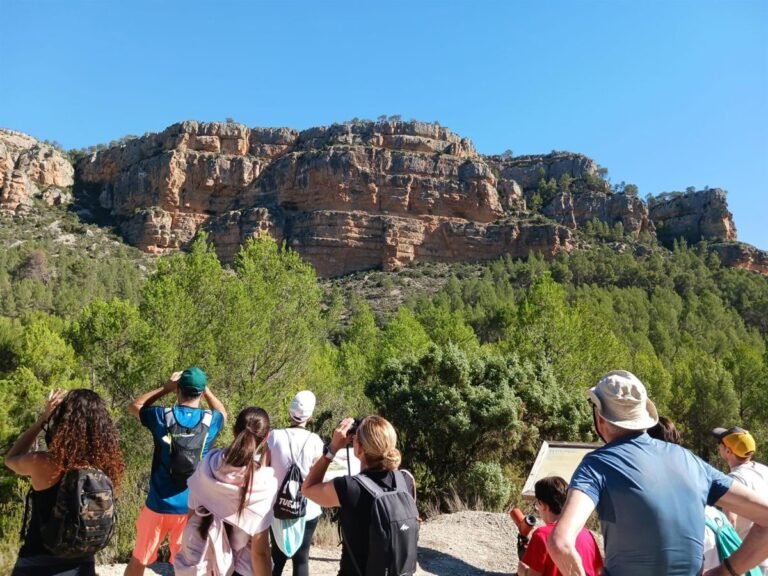 Tuejar-celebra-el-III-Festival-de-los-Buitres-en-septiembre.jpg
