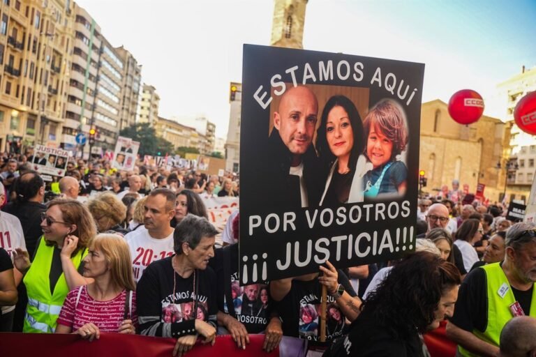 Reclamando-verdad-justicia-y-memoria.jpg