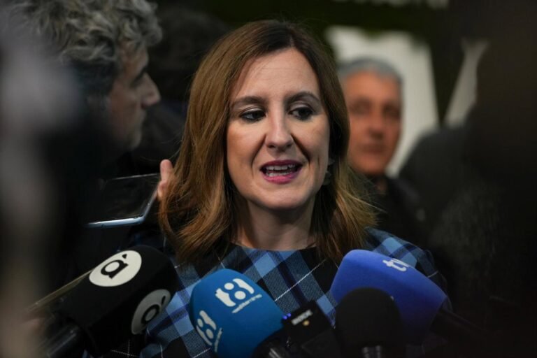 Catala-anuncia-la-renovacion-del-Museo-Fallero-para-mejorar-su.jpg