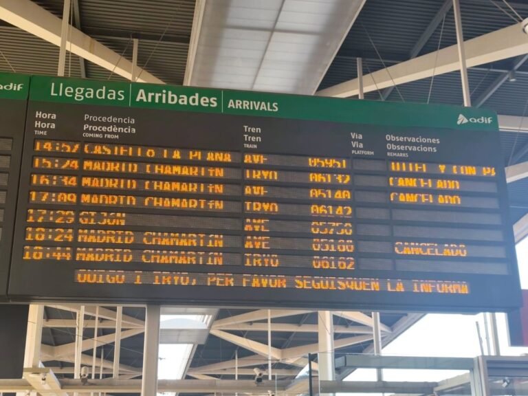 Renfe-informa-que-se-ha-cumplido-un-88-de-los.jpg