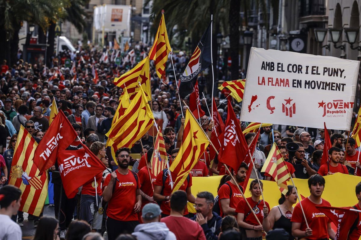 Queremos-un-pais-democratico-y-libre-con-lengua-y-cultura.jpg