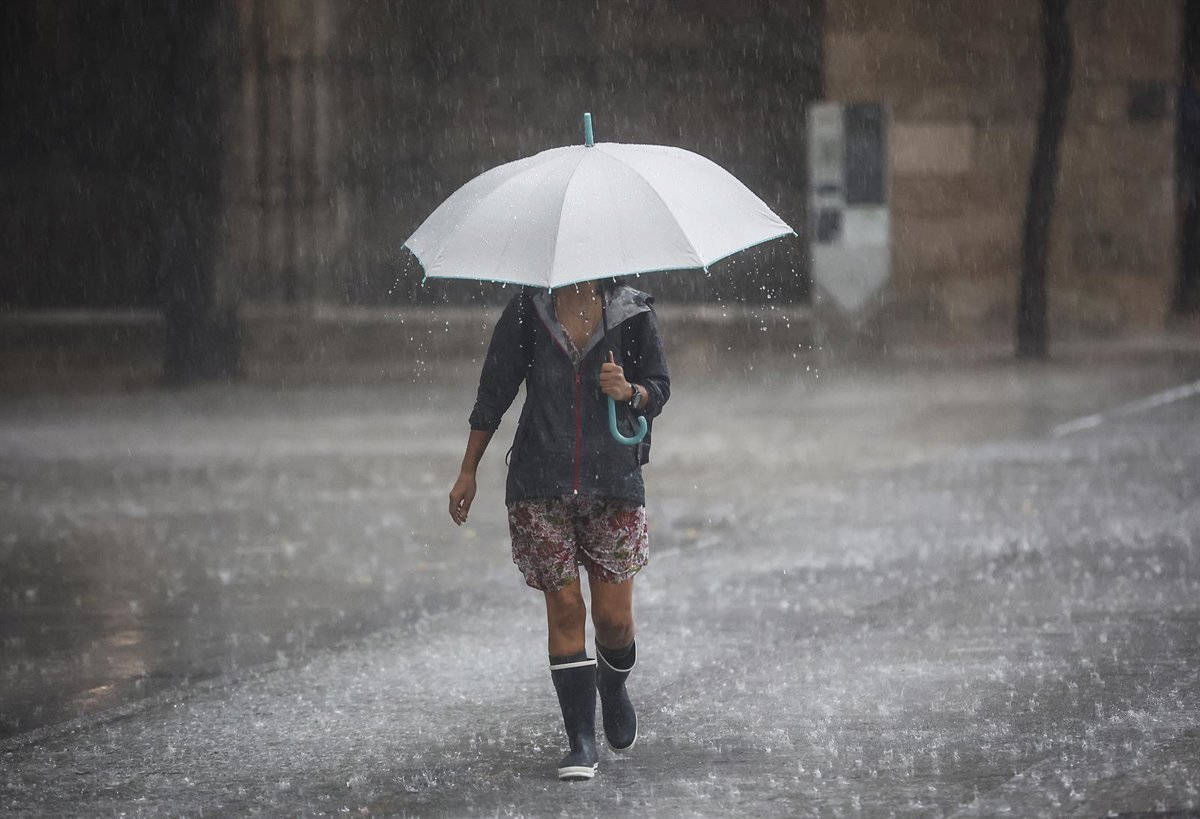 Ampliada-alerta-naranja-por-lluvias-a-toda-la-provincia-de.jpg