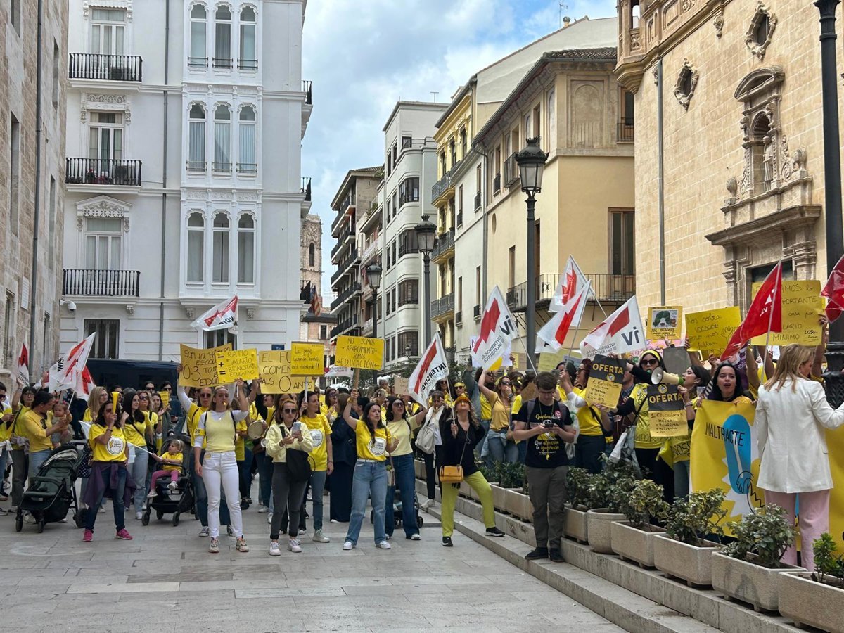 No-somos-guarderias-sino-centros-educativos-infantiles.jpg